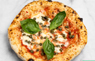 Plat_pt_Alfonso_Pizzas-Base-Tomates_pizza-capres_090149.jpg